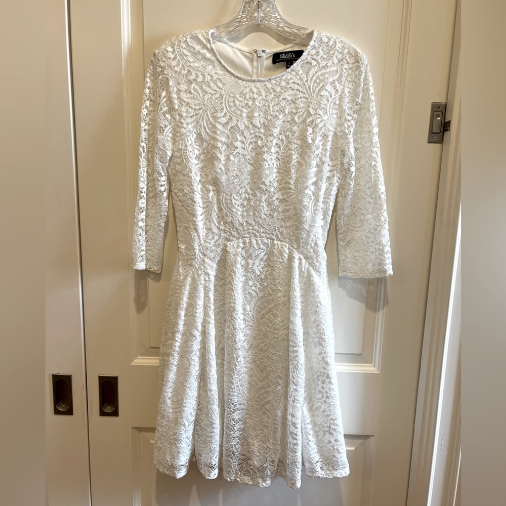 Lulu’s White Lace Dress